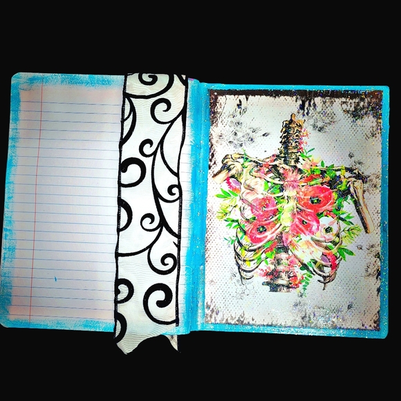 Fallen Queen Anatomy & Wild Roses Art Journal Set Composition Style Lined - Picture 5 of 8